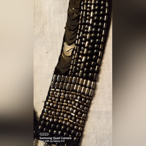 Beaded Collar - Picture 4 of 8